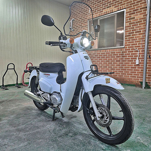 혼다 슈퍼커브110/24년식/3천km