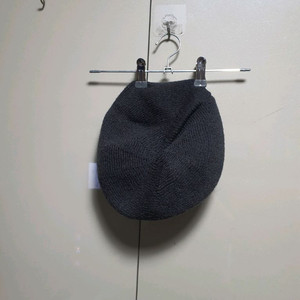 피에르가르뎅 겨울 베레모,미사용/7천원