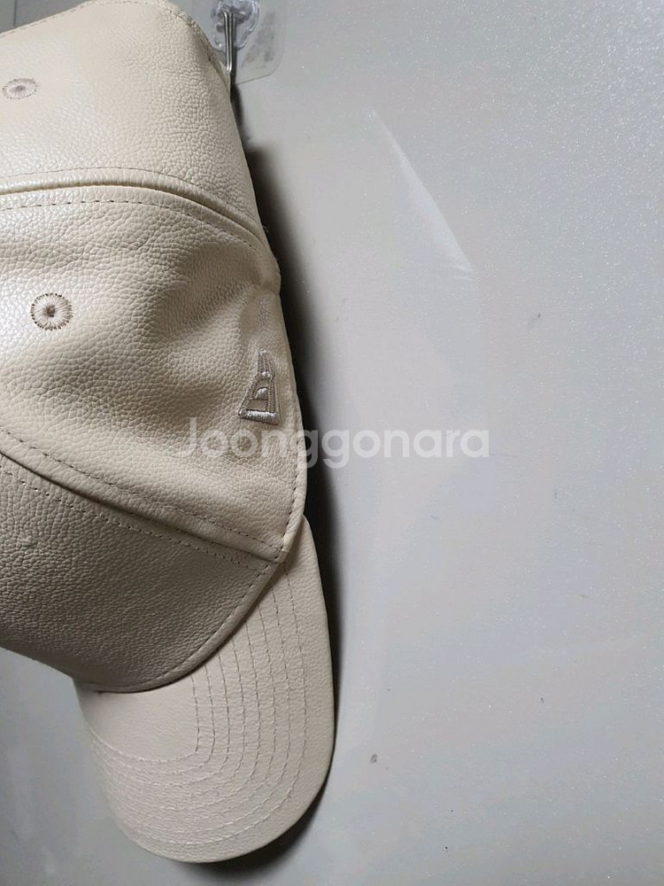 뉴에라 레더볼캡(one size)/5천원--2