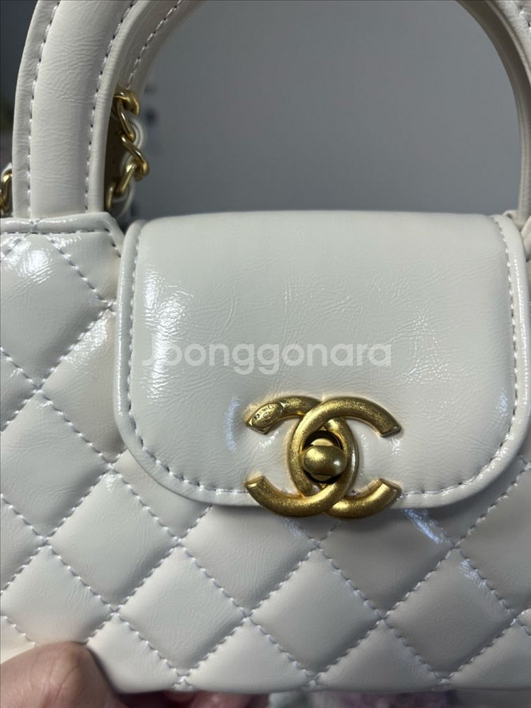 샤넬 켈리백 크림화이트--1