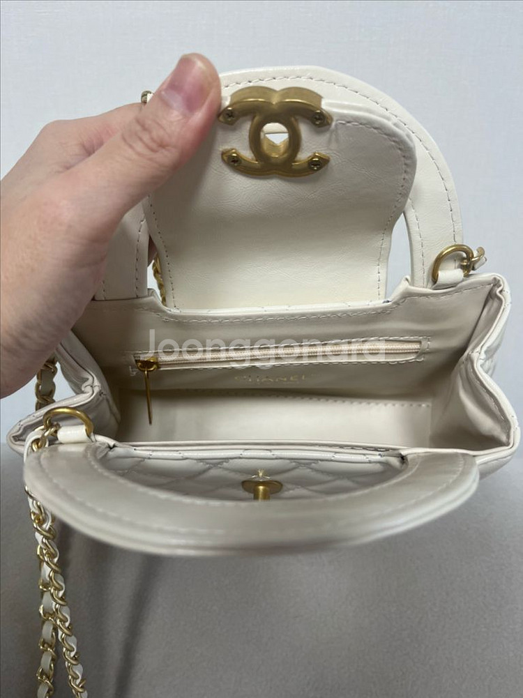 샤넬 켈리백 크림화이트--2