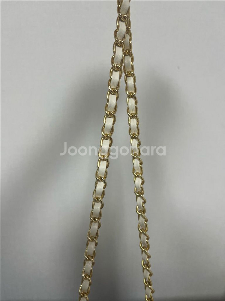 샤넬 켈리백 크림화이트--6