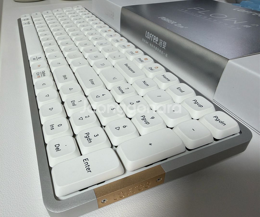 로프리 플로우 키보드 100키 화이트--3