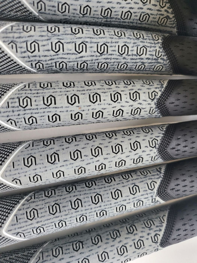 골프프라이드 언더레이티드 한정판 10개 라운드 반실 이미지