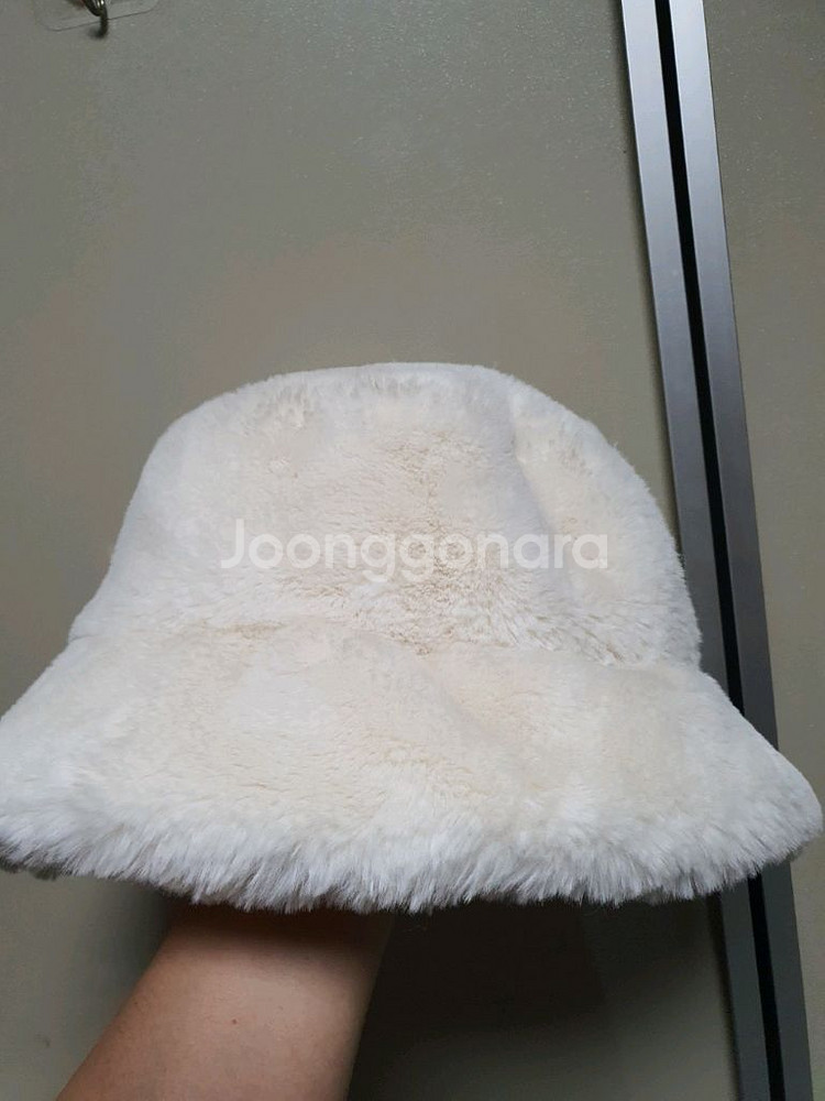 H&M 플러피 버킷햇 (L/58)/5천원--1