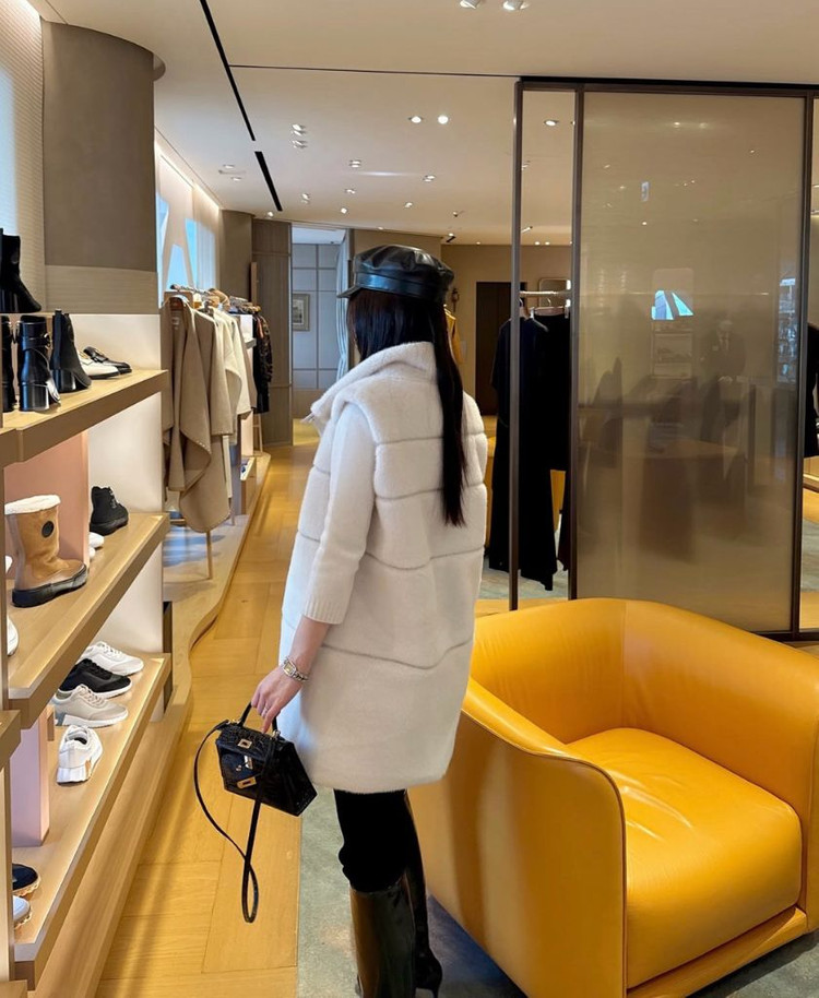 더로랑 럭스 호리젠탈 퍼 베스트(아이보리)--3