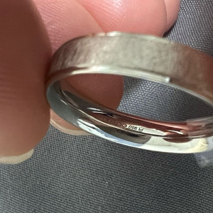 아크레도 백금pt950 13호