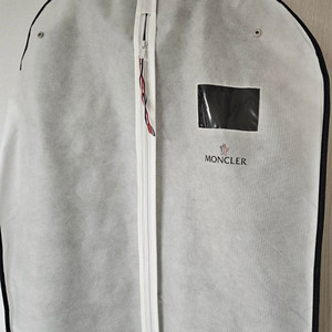 몽클레어 플라메뜨 블랙 1