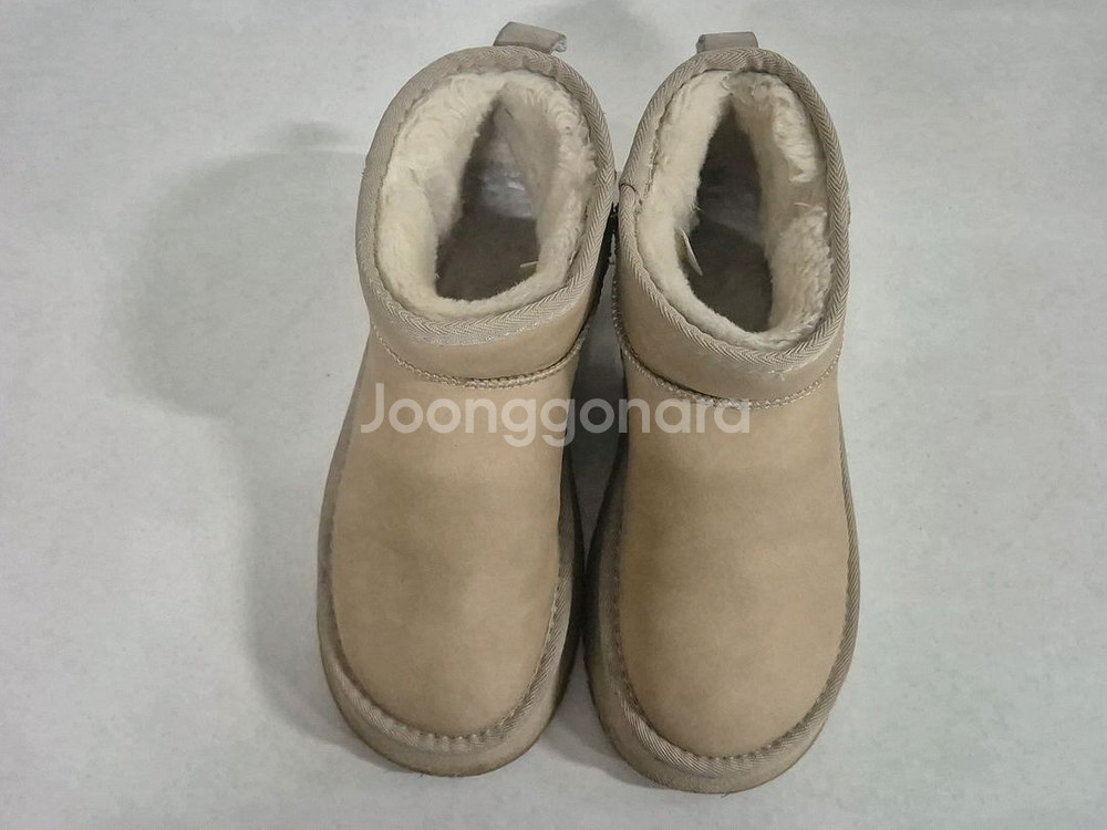 미우미우 털 부츠 플랫폼 스타일(235~240)--1