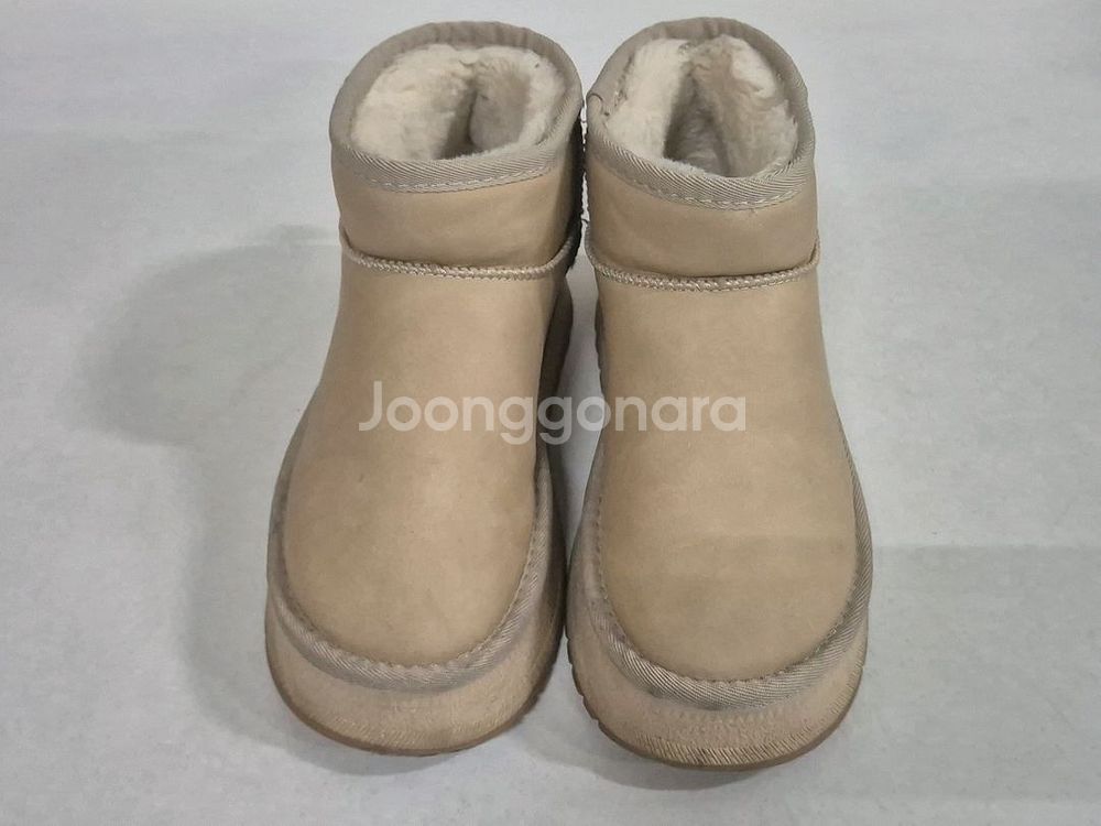 미우미우 털 부츠 플랫폼 스타일(235~240)--0