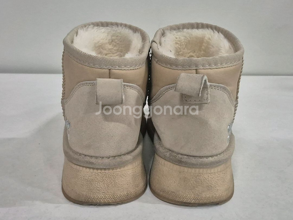 미우미우 털 부츠 플랫폼 스타일(235~240)--4