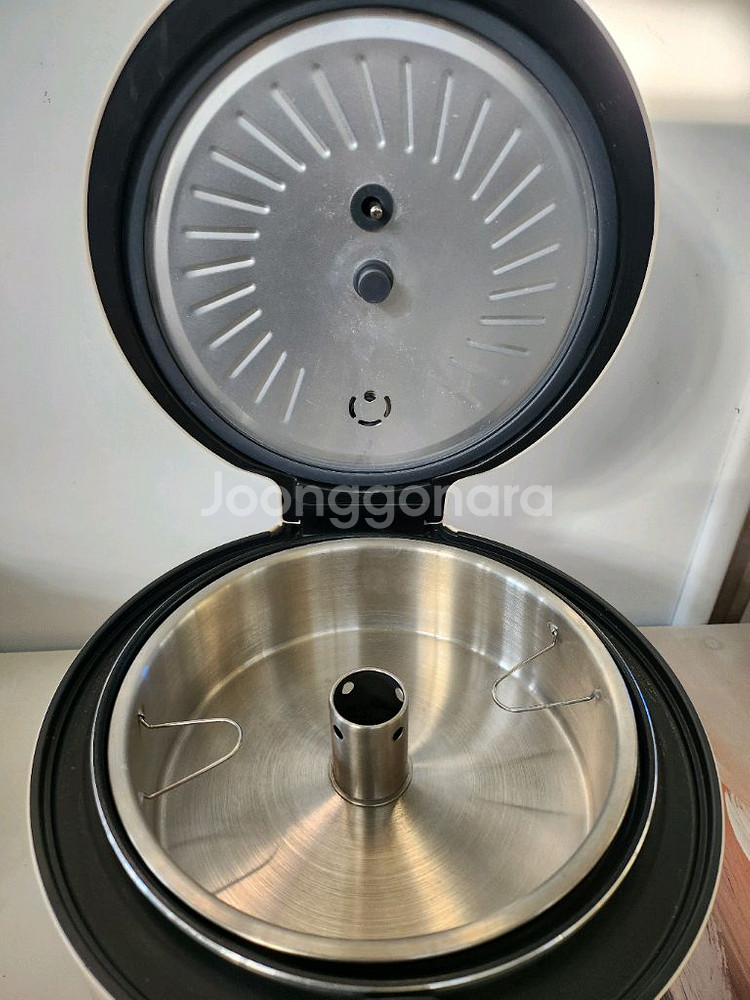 저당밥솥 6인용-택포 3만--3