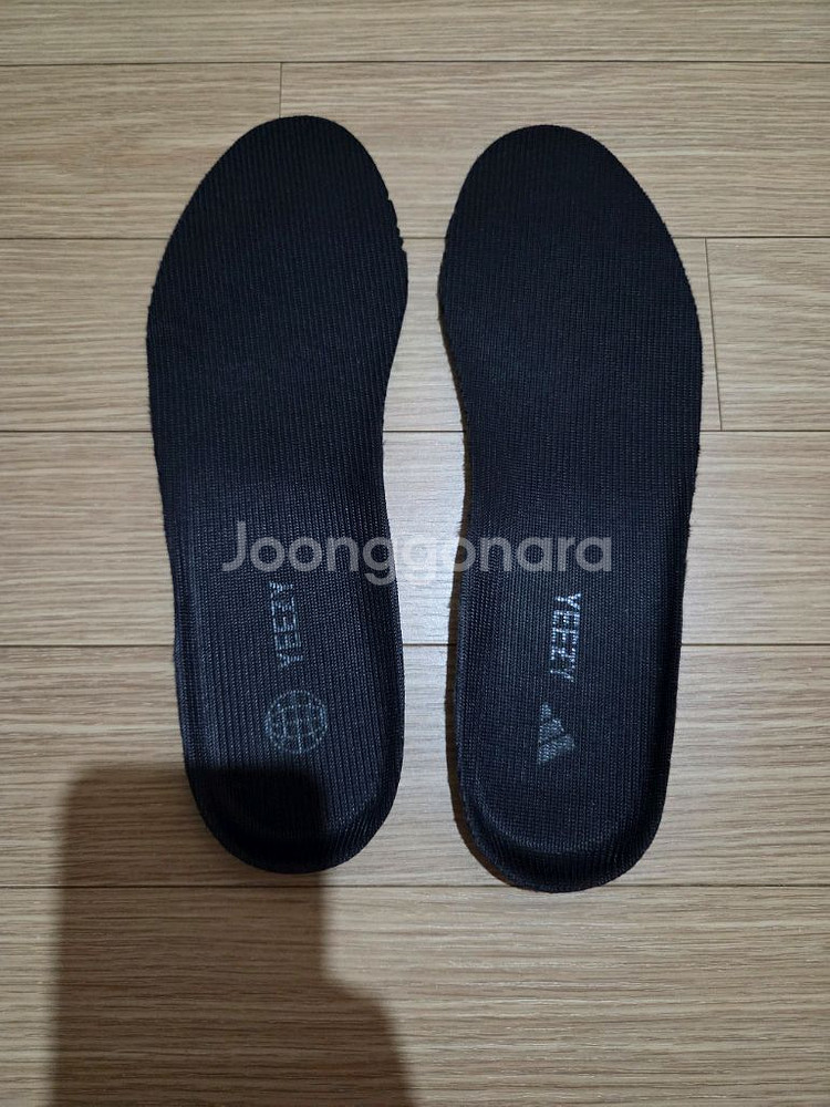 아디다스 이지 부스트 350 v2 오닉스--4