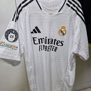 축구유니폼 레알 .브라질 .첼시 .레알 팝니다