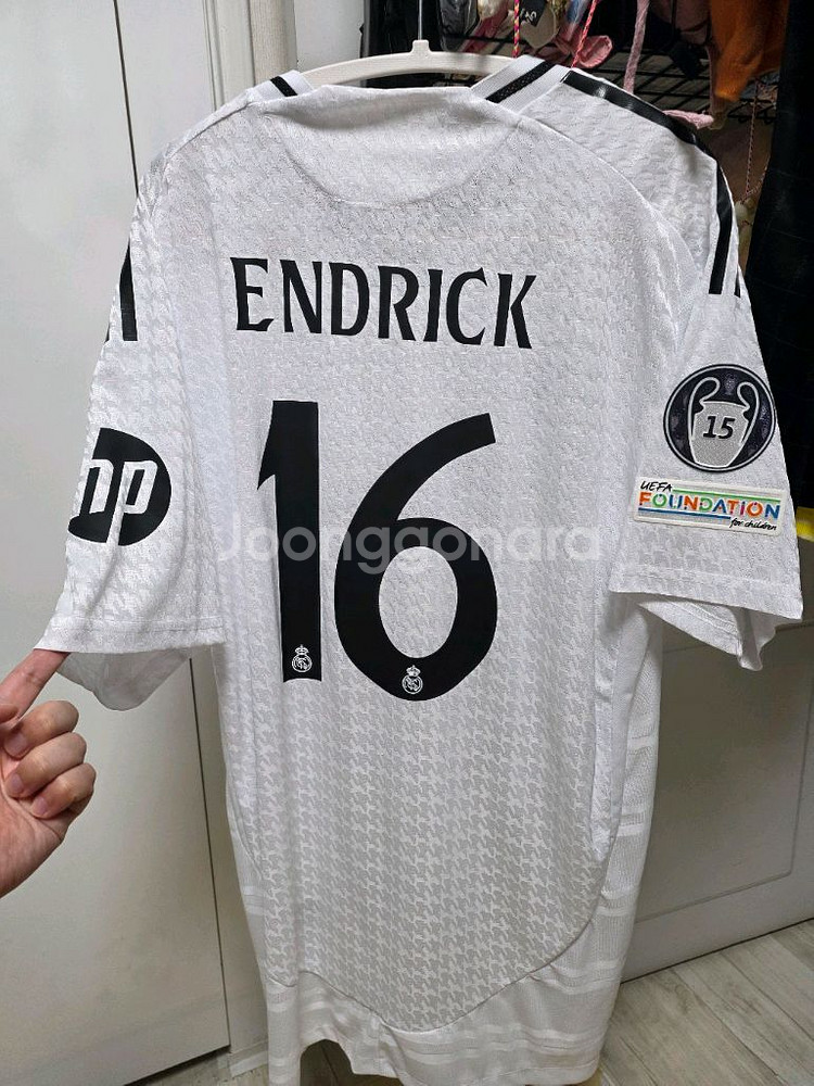 축구유니폼 레알 .브라질 .첼시 .레알 팝니다--1