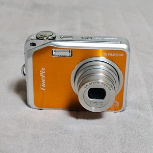 후지필름 FinePix V10 디지털 카메라입니다- 5