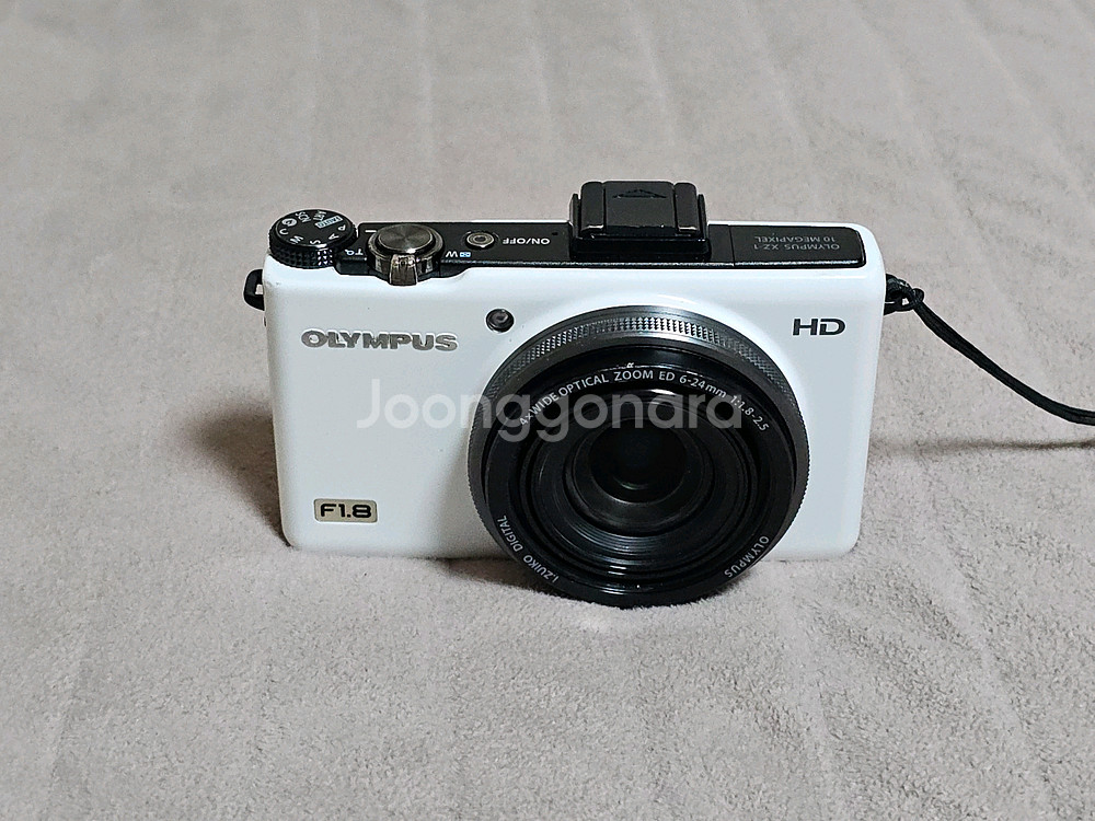 올림푸스 XZ-1 화이트 디지털 카메라--1