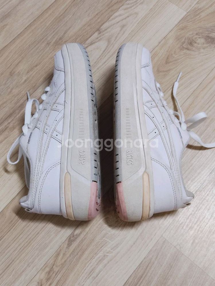 흰색 아식스 코트 운동화 240mm--4