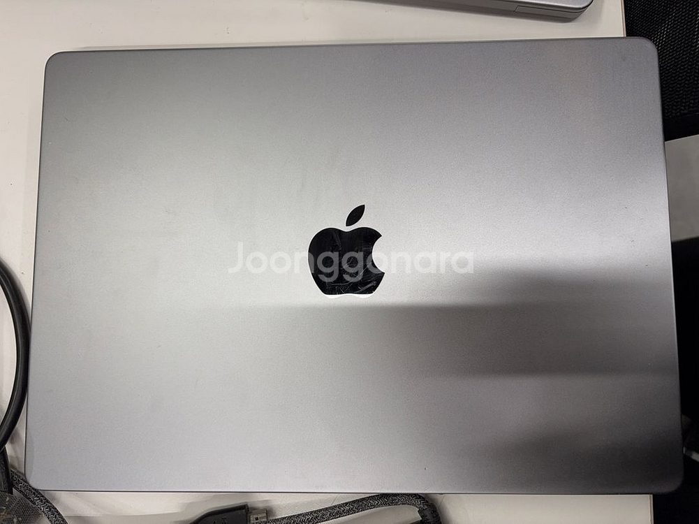맥북 프로 M1 14 그레이 512GB--0