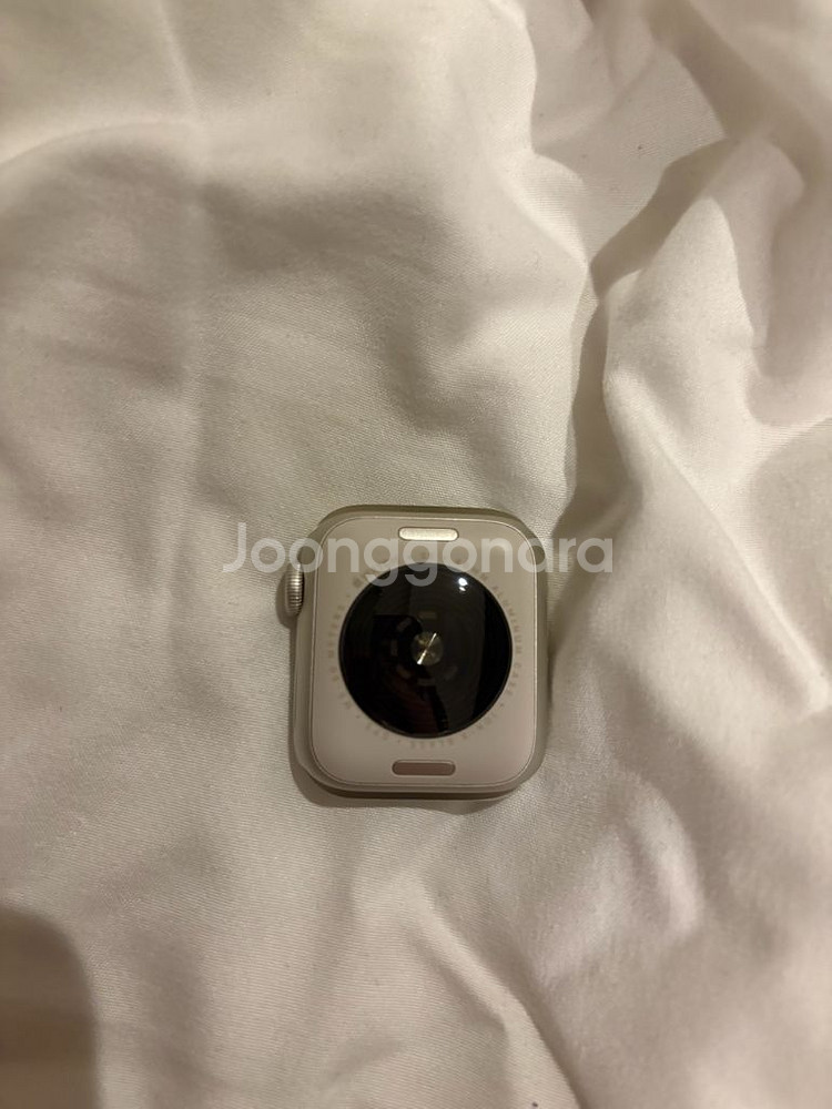 애플워치se2 스타라이트 GPS 40mm 팝니다.--1