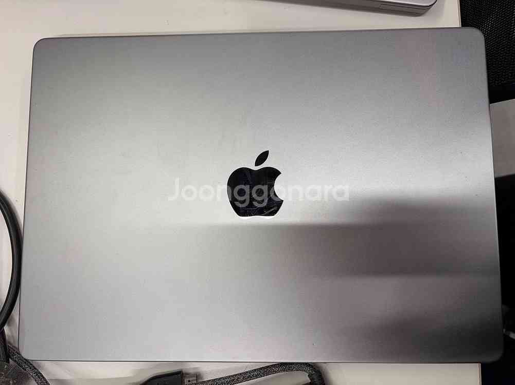 맥북 프로 M1 14 그레이 2021 2개 판매합니다.--0