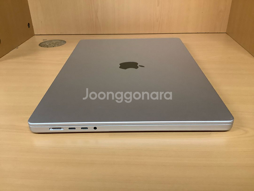 맥북프로 m1max 32g 512g 판매해요--4