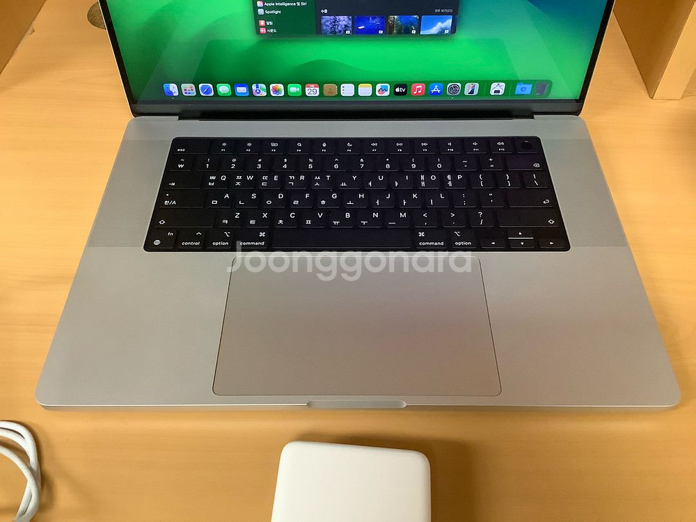 맥북프로 m1max 32g 512g 판매해요--9