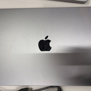 맥북 프로 M1 14 그레이 2021 사이클 155