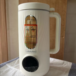 롤키친 두유제조기
