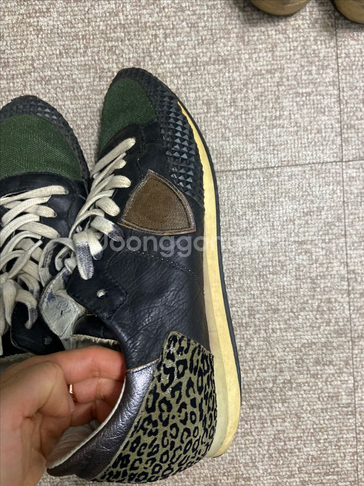 빅토리아 스니커즈 3켤레 265남--2