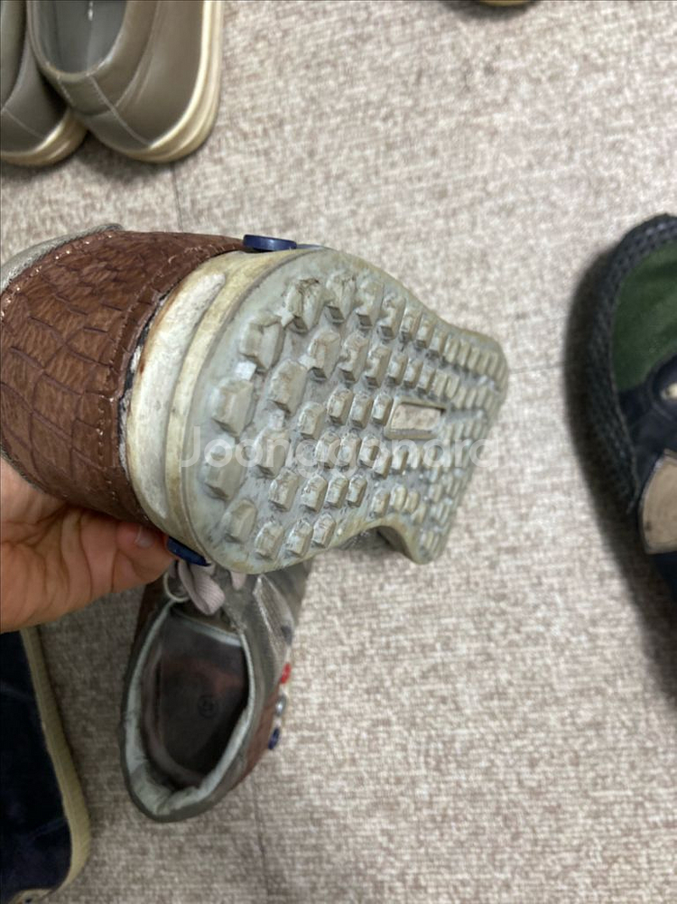 빅토리아 스니커즈 3켤레 265남--5