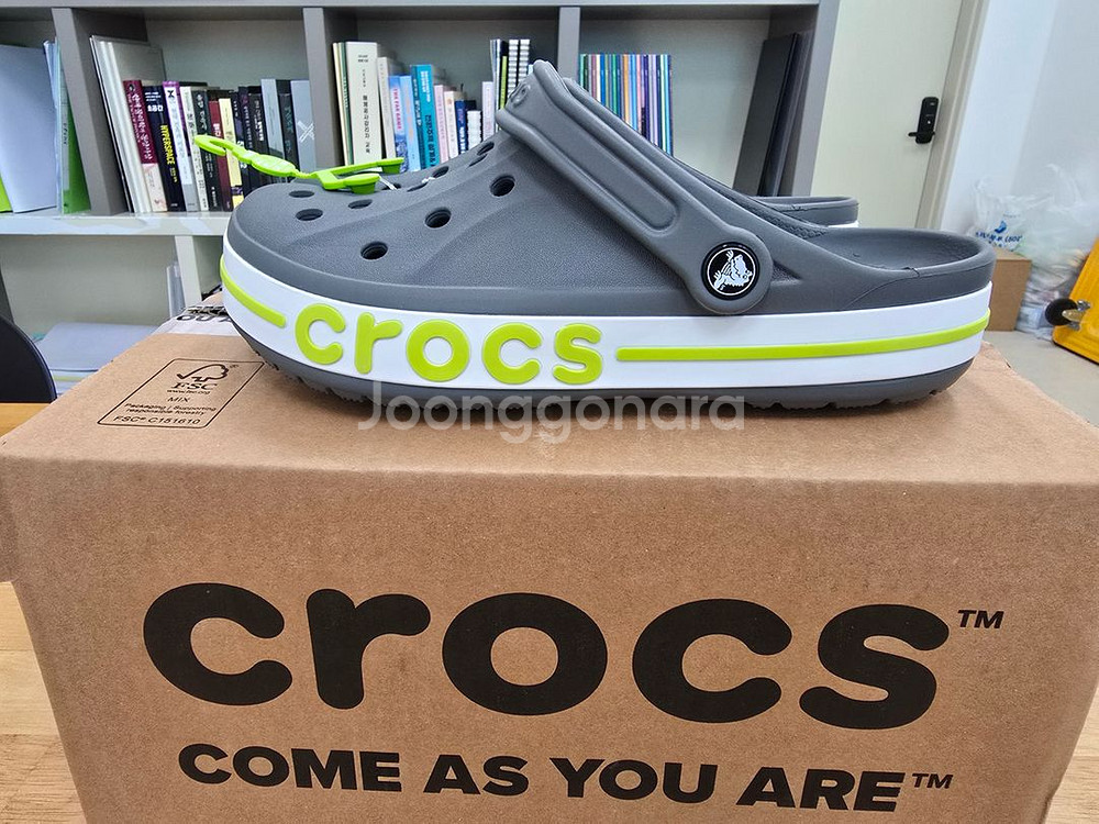 [완전 새 제품_완전 정품] 크록스 바야밴드 클로그--1