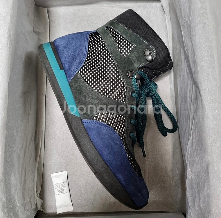 보테가베네타 남성 하이탑 40 사이즈--2