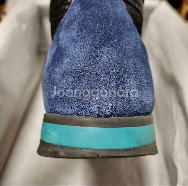 보테가베네타 남성 하이탑 40 사이즈--3