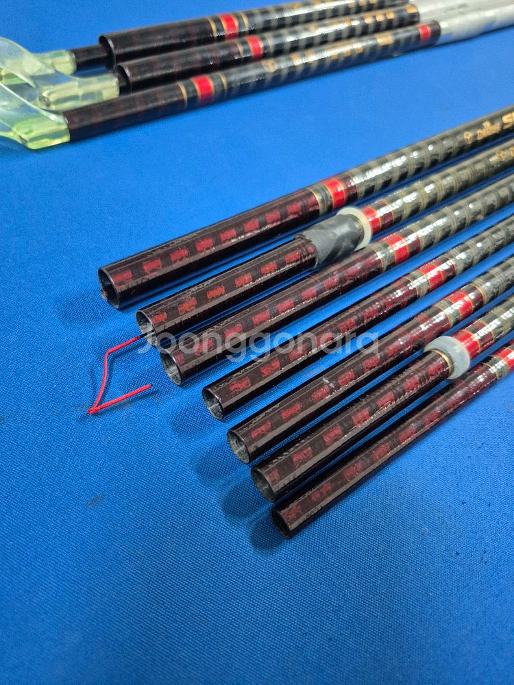 용성 수퍼포인트 낚시대 19ㅡ30칸 7대 동받침대 3대--5