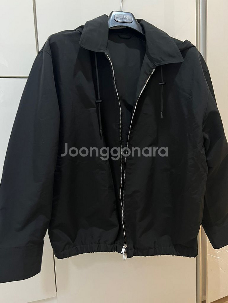 띠어리 나일론 자켓 2사이즈 (새상품)--0
