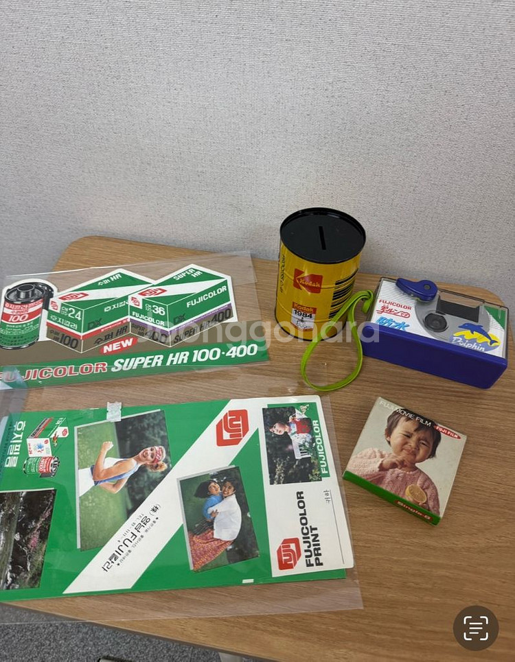 빈티지 카메라 및 폴라로이드 . 빈티지 필름케이스 판매--0