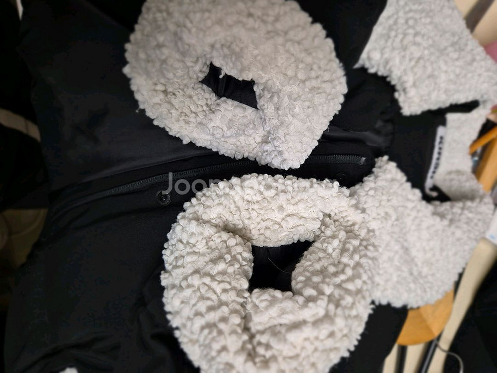 키르시 다운 숏패딩--5