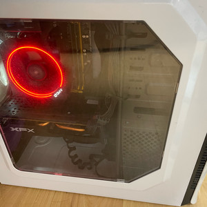 본체 팝니다(라이젠 5 2600 rx 570 4g)
