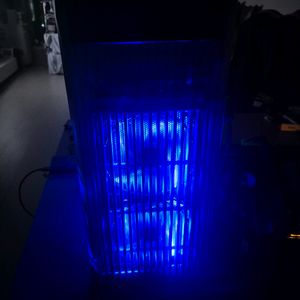 PC 미들 케이스 화이트+ 파워 600W 정상 작동잘