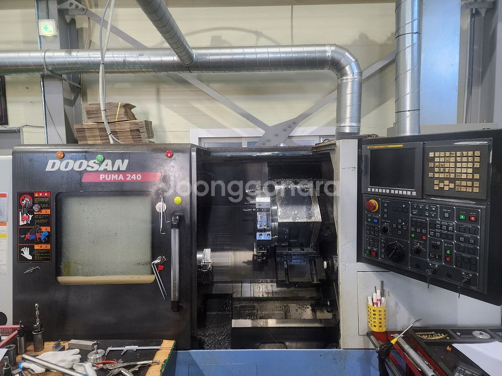 두산 8인치 NC 밀링--0