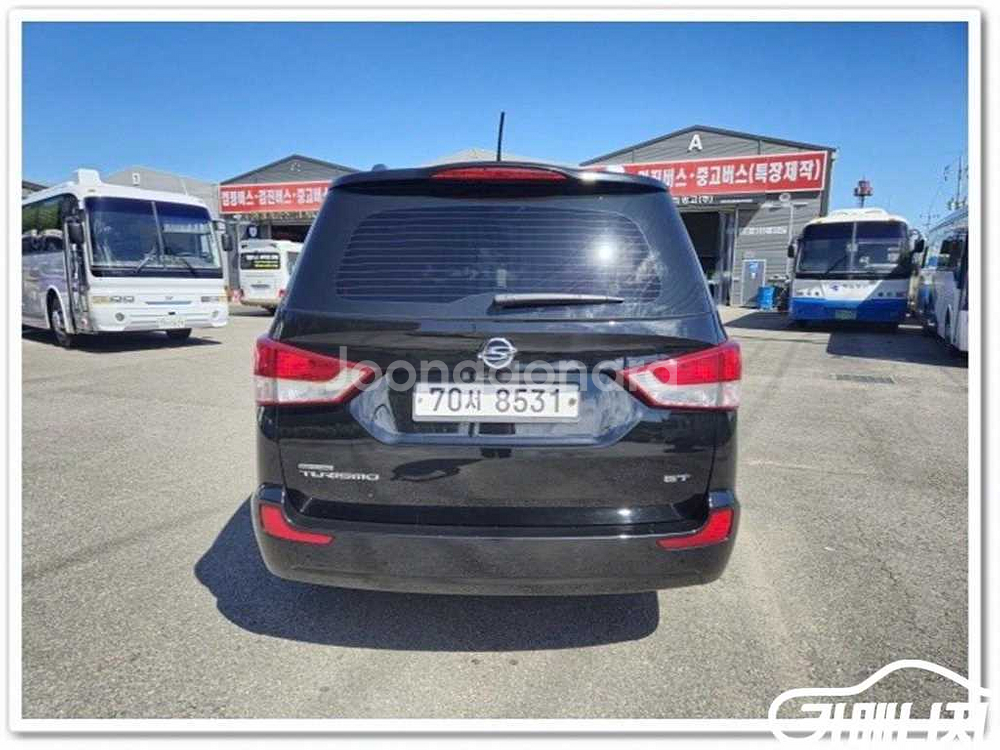[KG모빌리티(쌍용) ]코란도투리스모 캠핑카 (4인승)--3