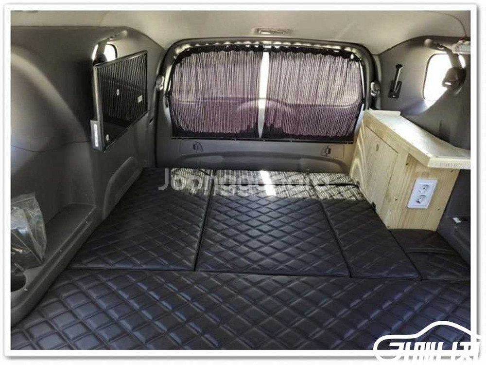 [KG모빌리티(쌍용) ]코란도투리스모 캠핑카 (4인승)--8