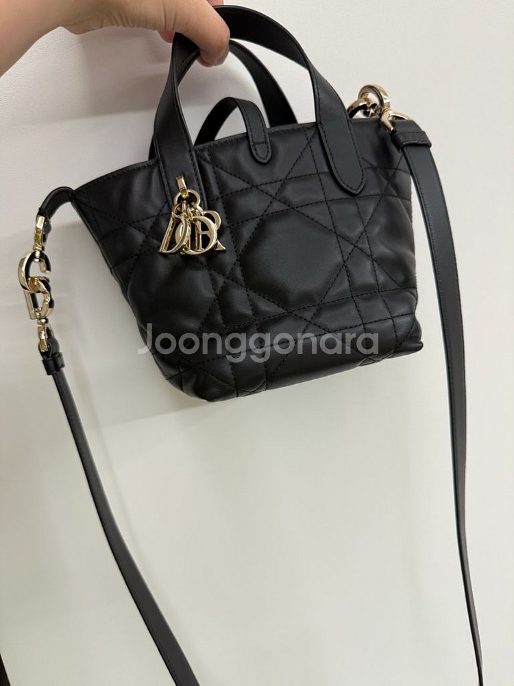 디올 뚜주흐 버티칼 나노--0