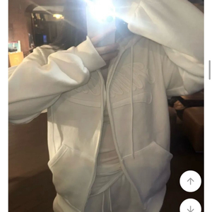 에이블리 패치 레터링 기모 후드집업 (새상품)