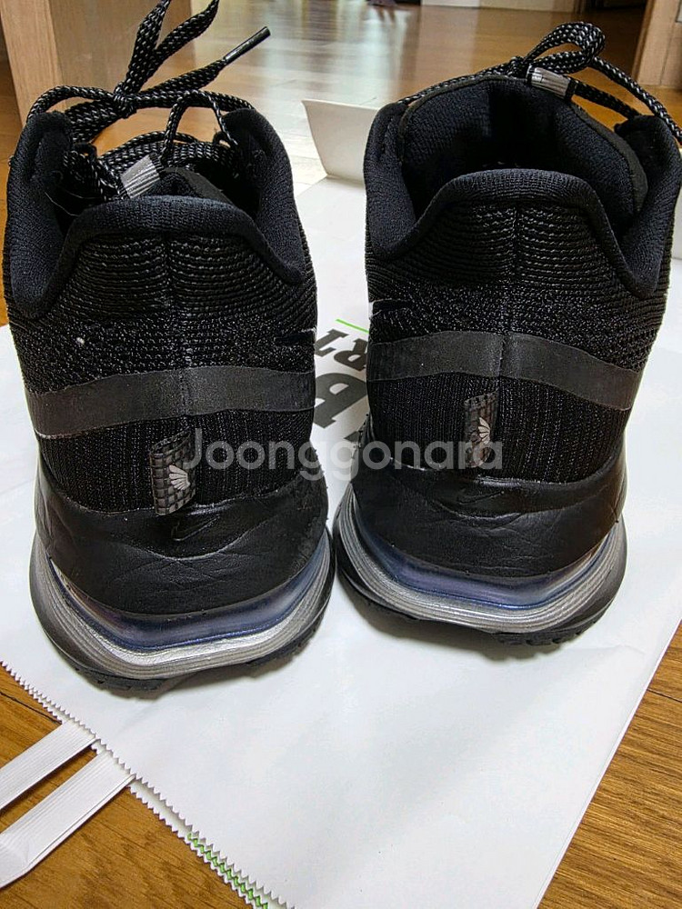 나이키 페가수스 프리미엄 265 판매합니다.--5