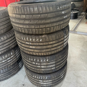 255/35/18 벤투스 에보3(80프로)(2짝)