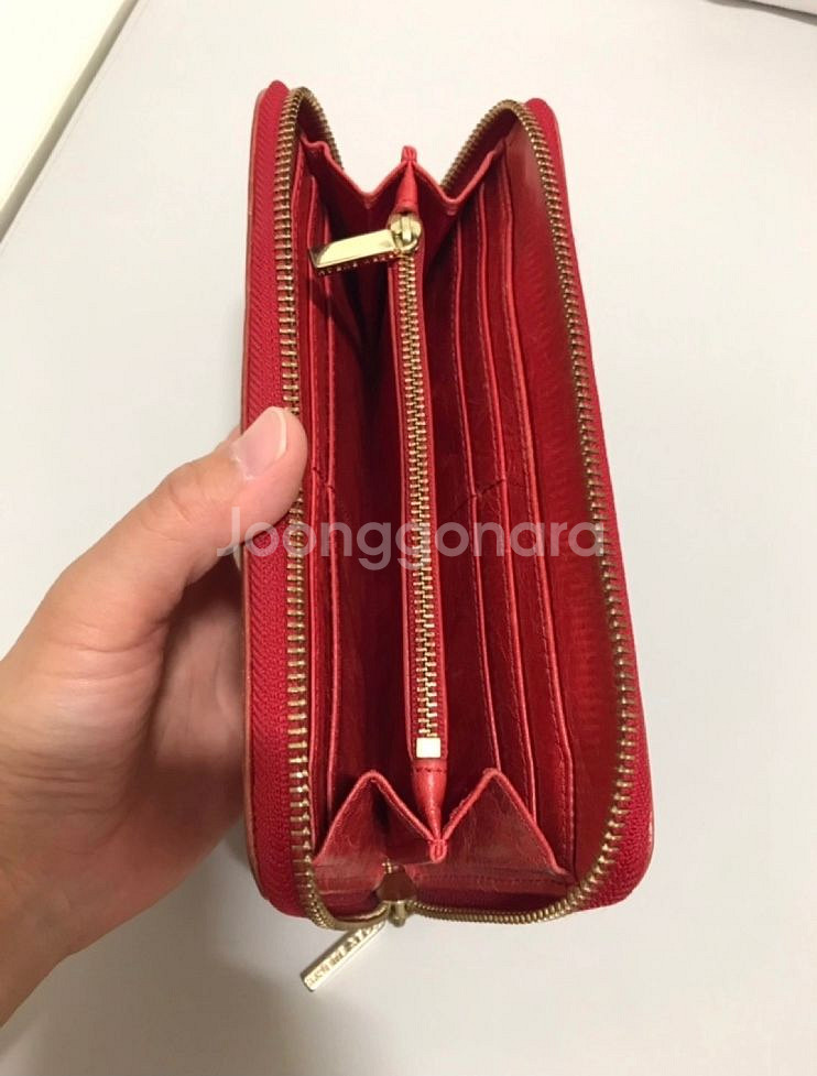 토리버치 장지갑 외 일괄--1