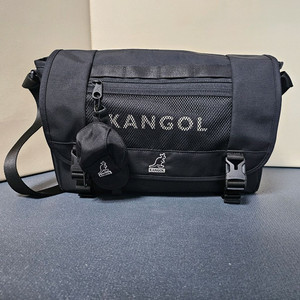 캉골 크로스백 Icon III 메신저백 블랙