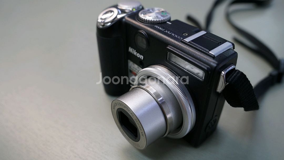 니콘 COOLPIX P5000 (중고품)--2